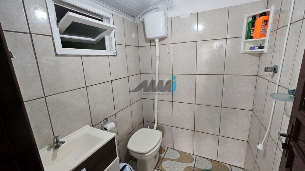 Casa à venda com 3 quartos, 75m² - Foto 12