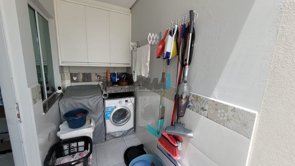 Apartamento à venda com 2 quartos, 60m² - Foto 14