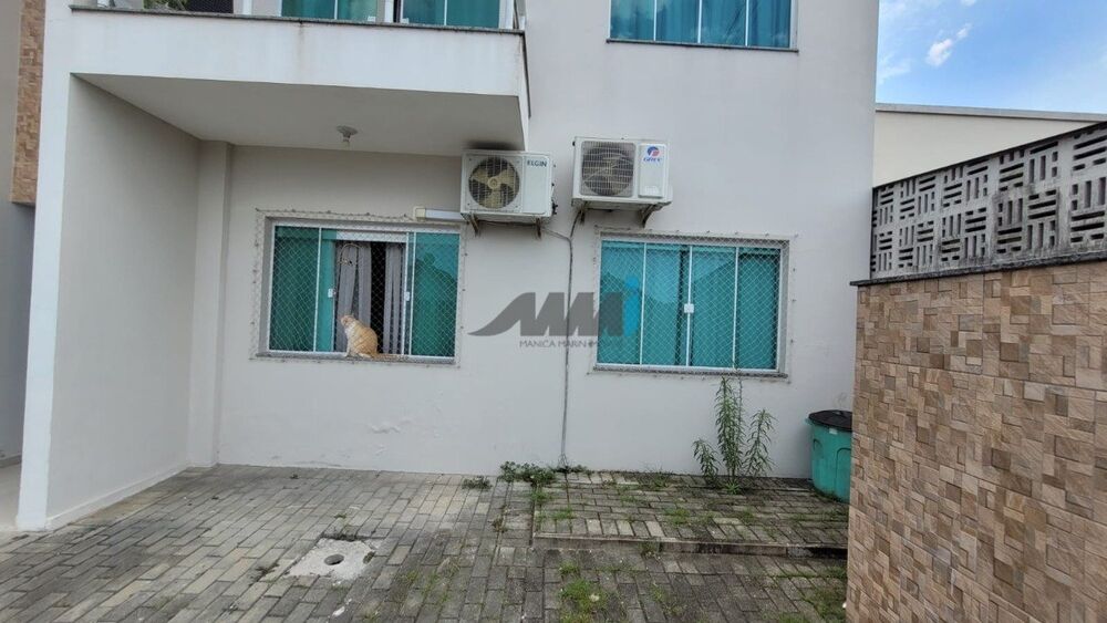 Apartamento à venda com 2 quartos, 60m² - Foto 18