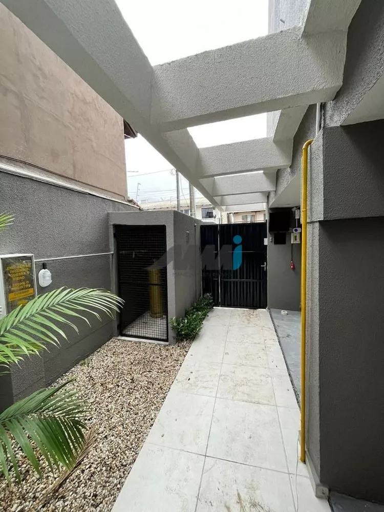 Apartamento à venda com 2 quartos, 45m² - Foto 8