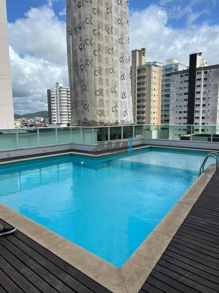 Apartamento, 3 quartos, 130 m² - Foto 2