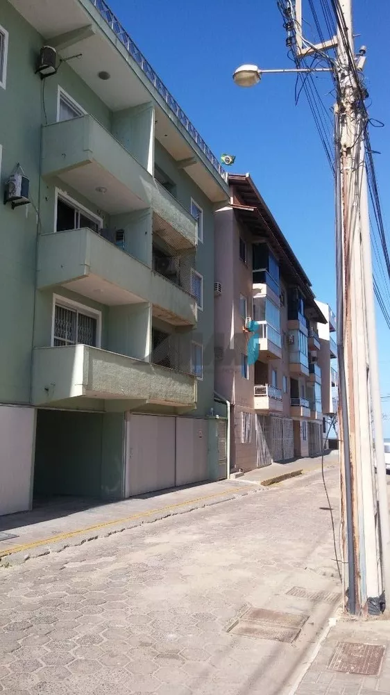 Apartamento à venda com 2 quartos, 74m² - Foto 3