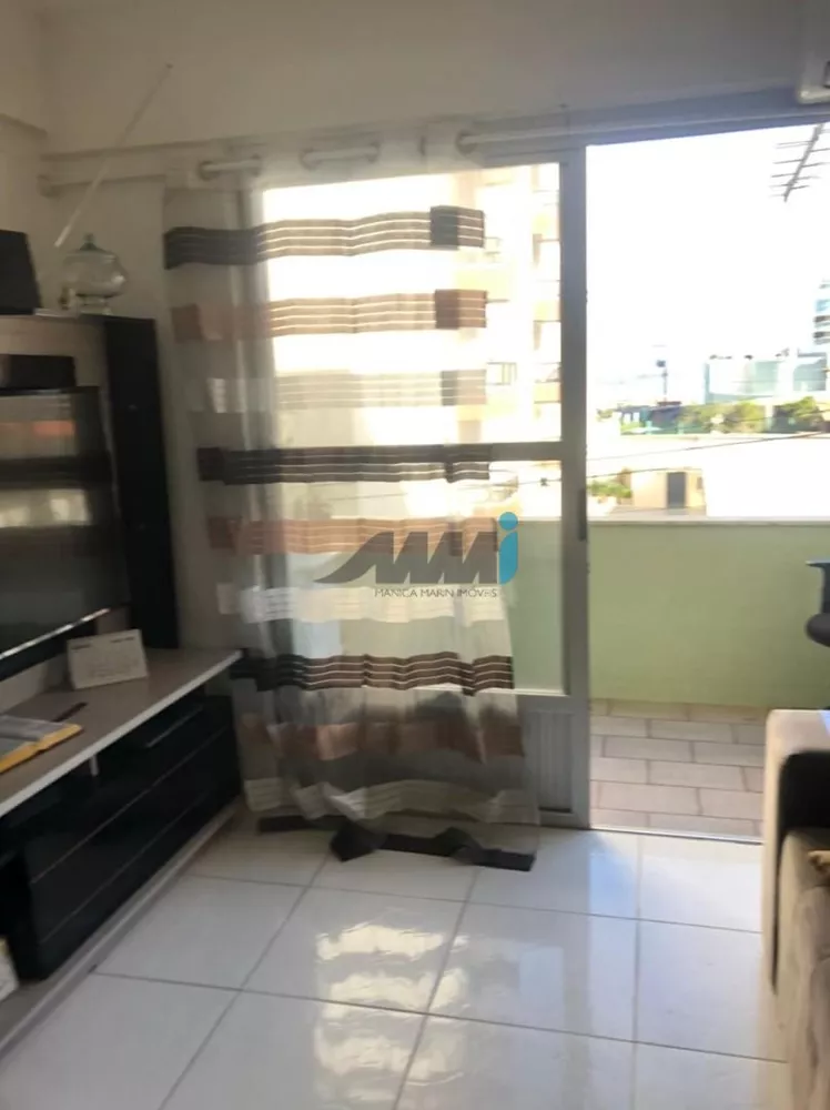 Apartamento à venda com 2 quartos, 74m² - Foto 6