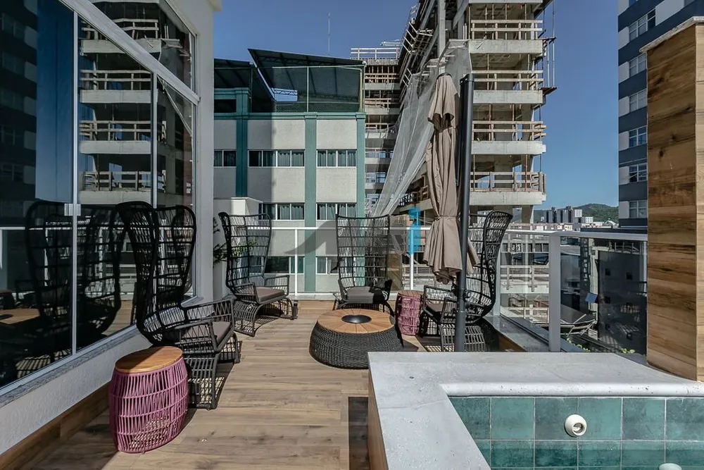 Apartamento, 3 quartos, 172 m² - Foto 1