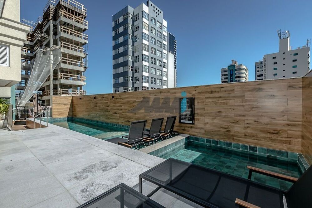 Apartamento, 3 quartos, 172 m² - Foto 1