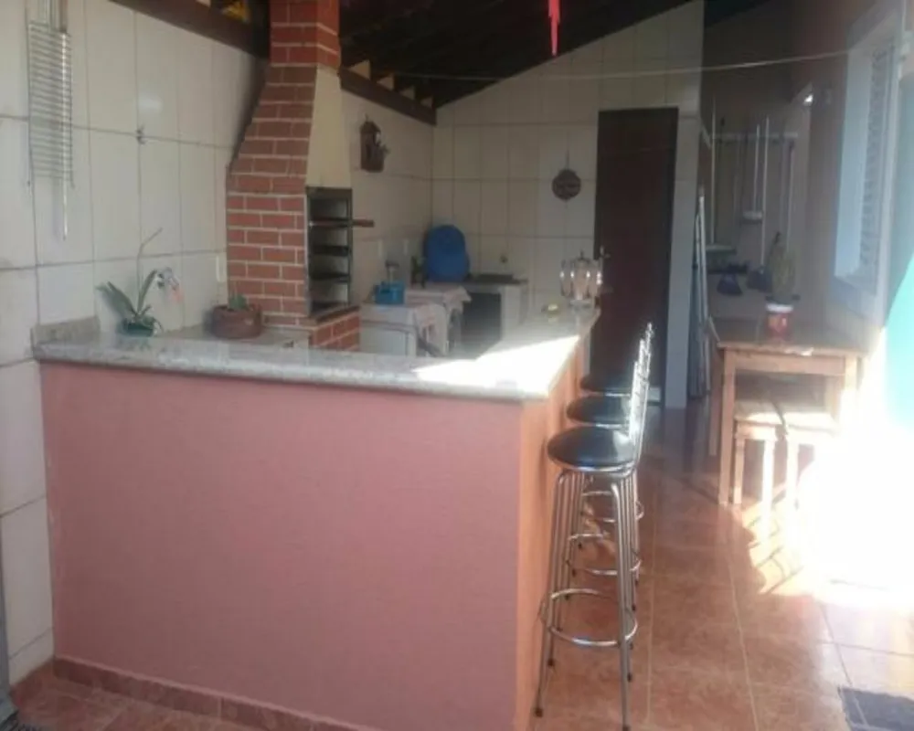 Casa, 2 quartos, 84 m² - Foto 1