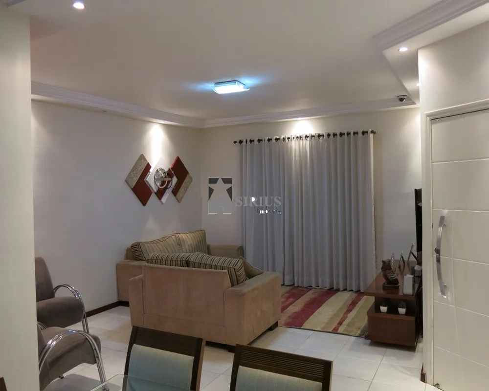 Casa, 3 quartos, 130 m² - Foto 1