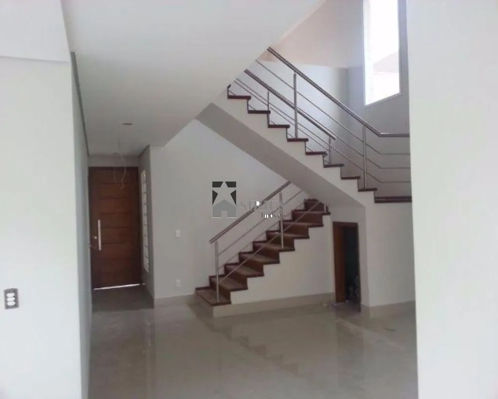 Sobrado, 3 quartos, 235 m² - Foto 1