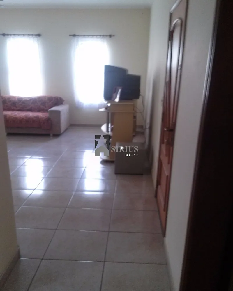 Casa, 3 quartos, 167 m² - Foto 2