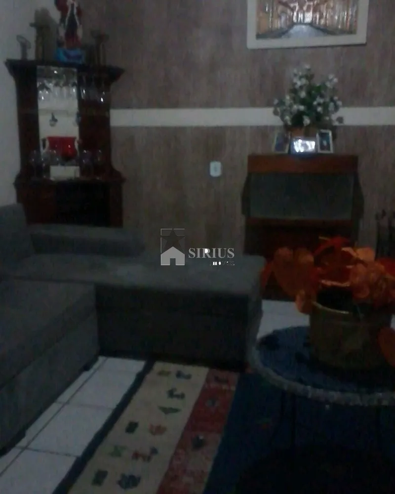 Casa, 3 quartos, 232 m² - Foto 1