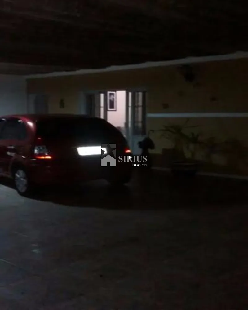 Casa, 3 quartos, 232 m² - Foto 3