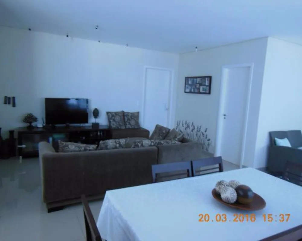 Casa, 3 quartos, 205 m² - Foto 3