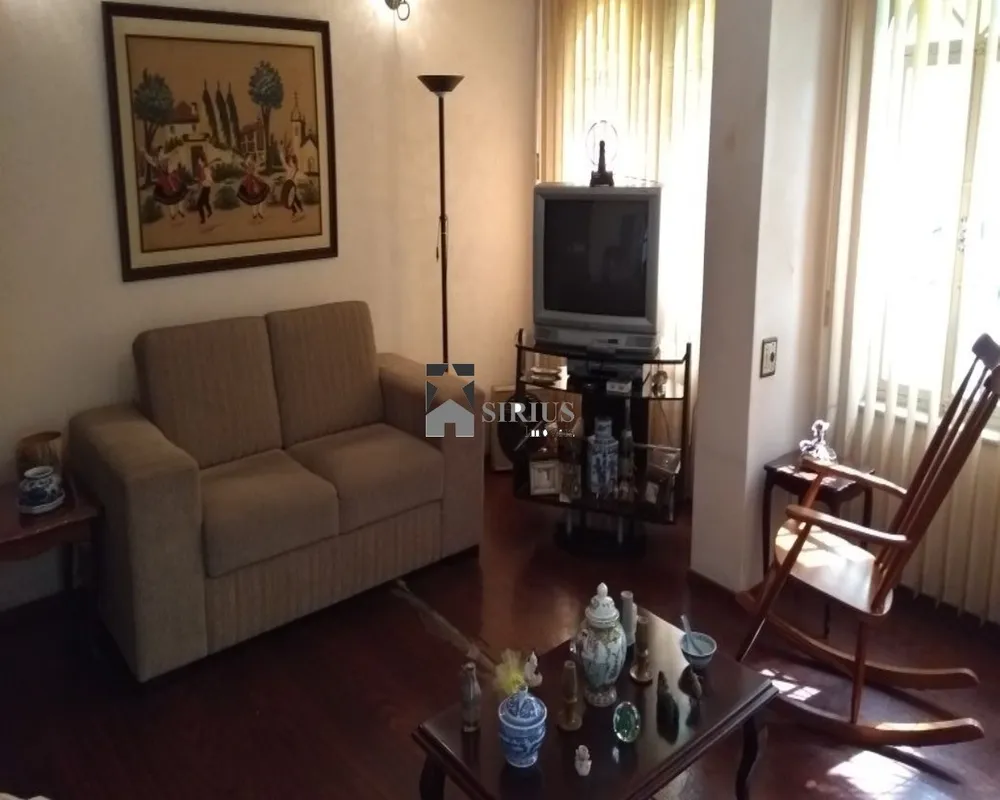 Casa, 3 quartos, 226 m² - Foto 2