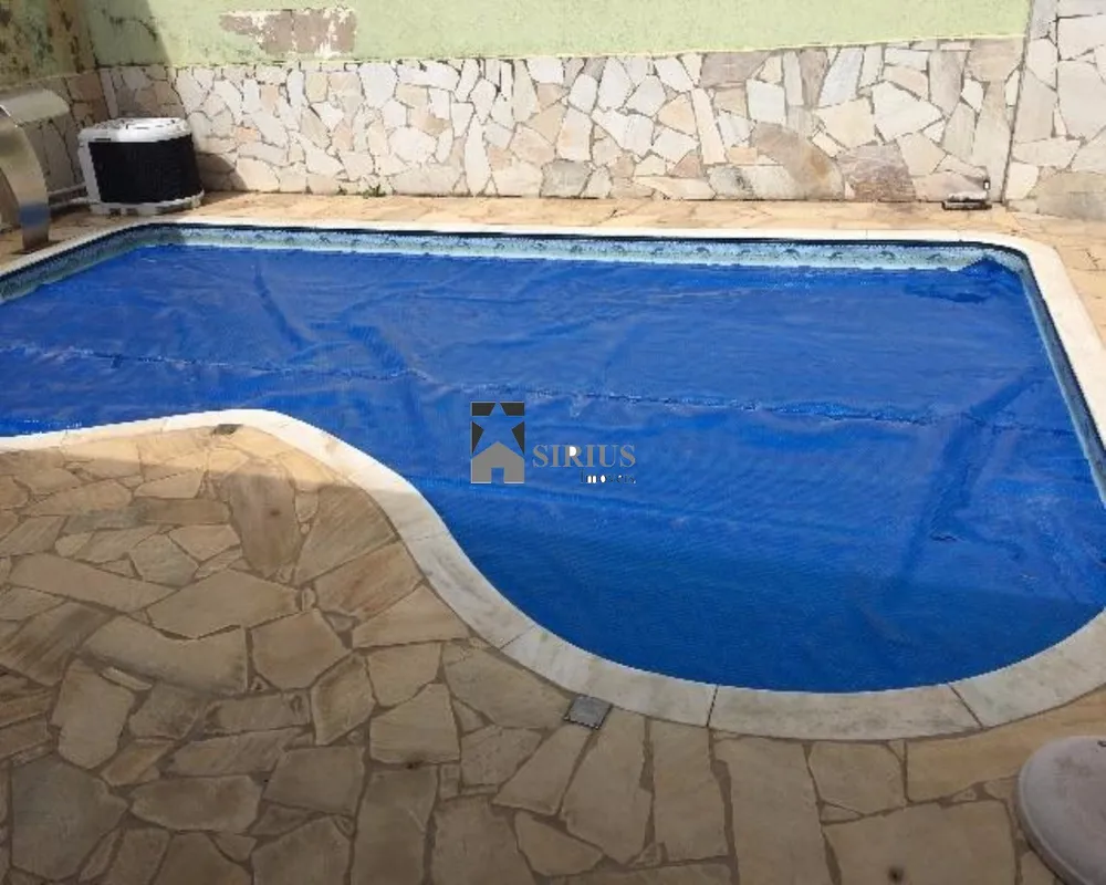 Casa, 3 quartos, 260 m² - Foto 1