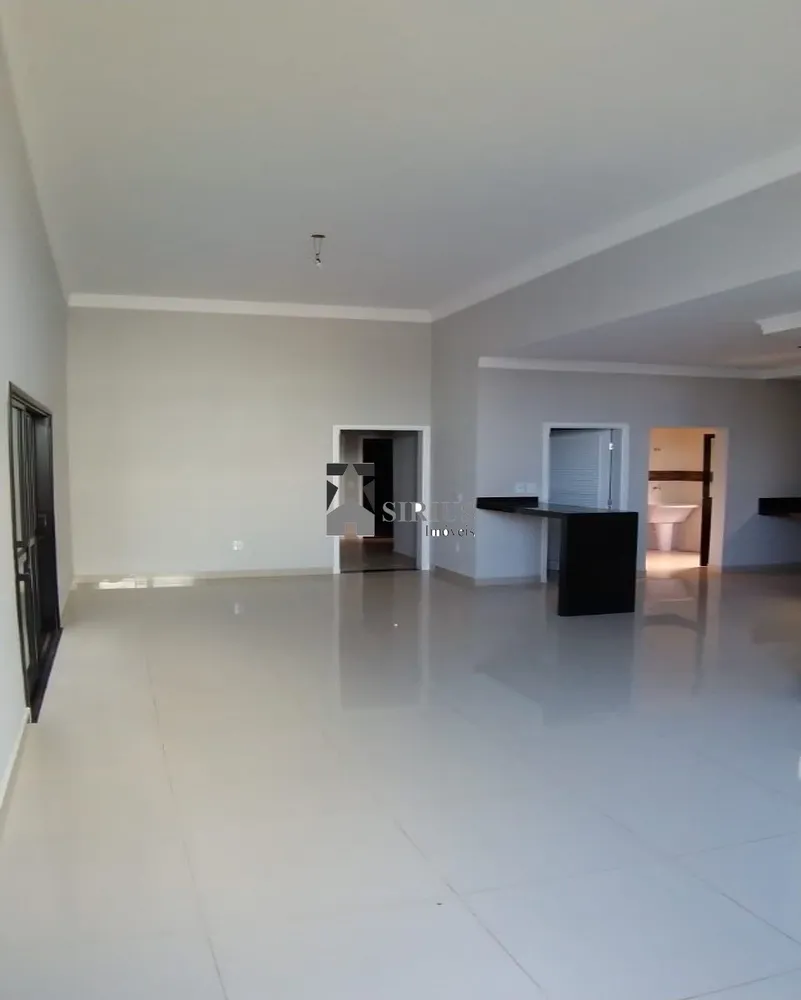 Casa, 3 quartos, 156 m² - Foto 2