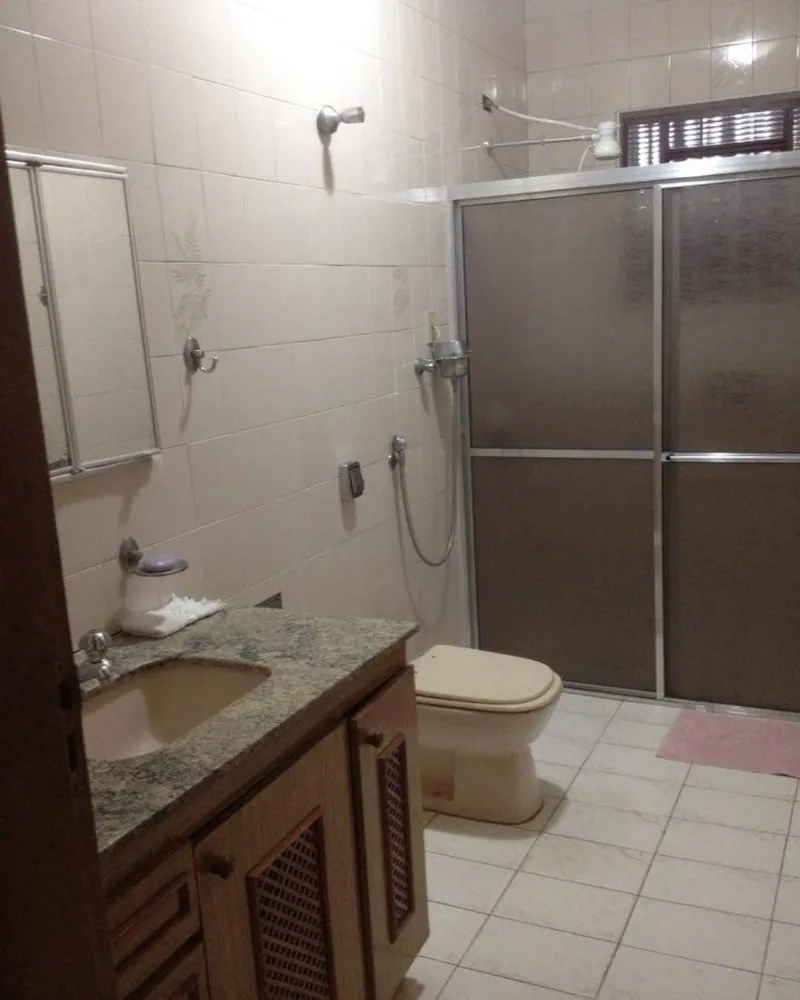 Casa, 3 quartos, 203 m² - Foto 2