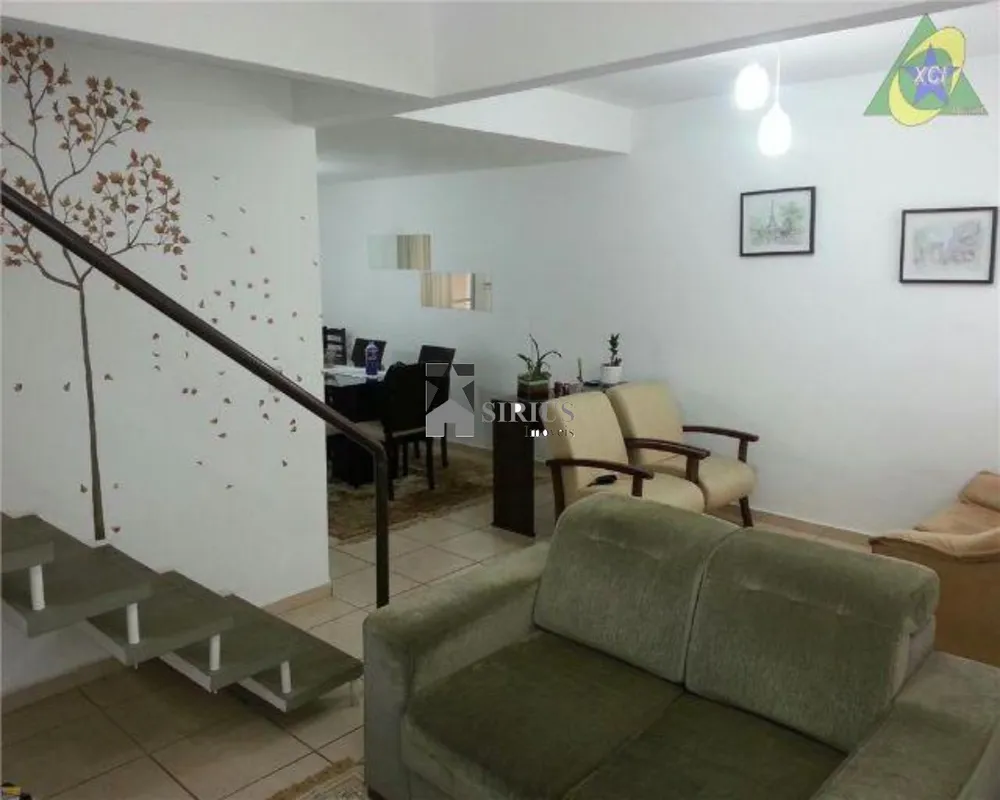 Casa de Condomínio, 4 quartos - Foto 1