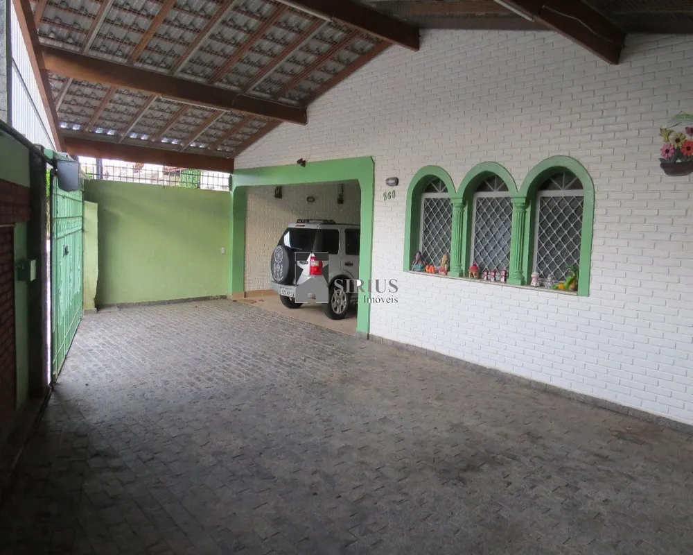 Casa, 3 quartos, 200 m² - Foto 1