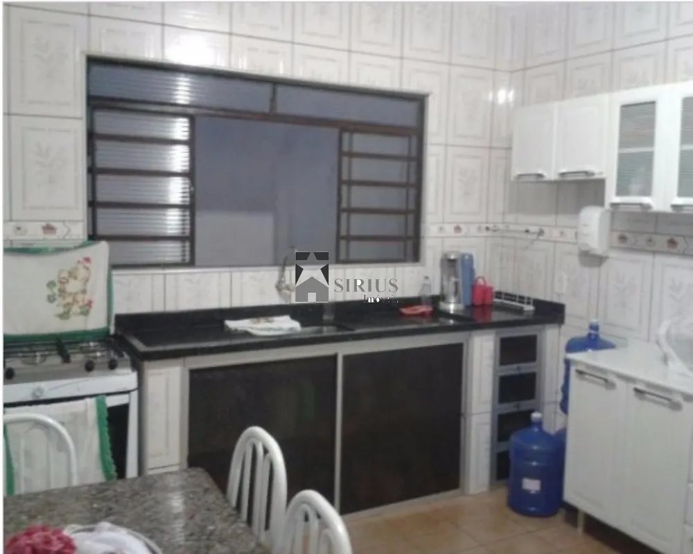 Casa, 3 quartos, 94 m² - Foto 1