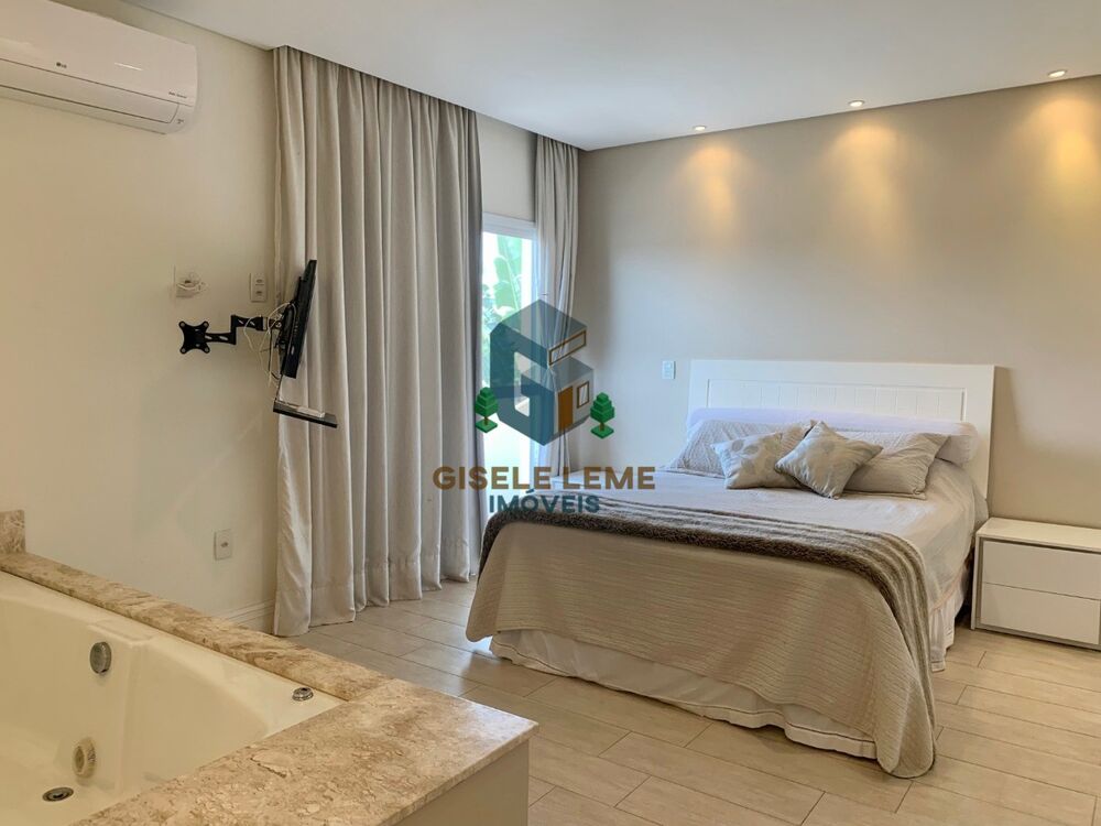 Casa à venda com 3 quartos, 240m² - Foto 6