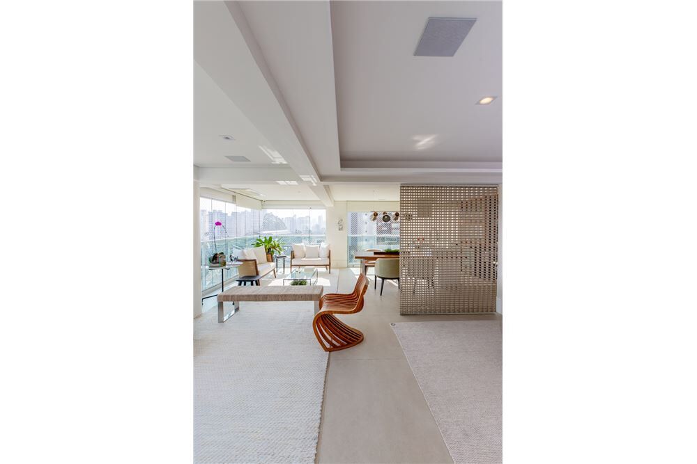 Apartamento, 4 quartos, 251 m² - Foto 1