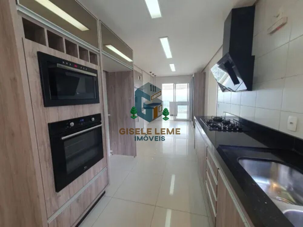 Apartamento, 4 quartos, 245 m² - Foto 2