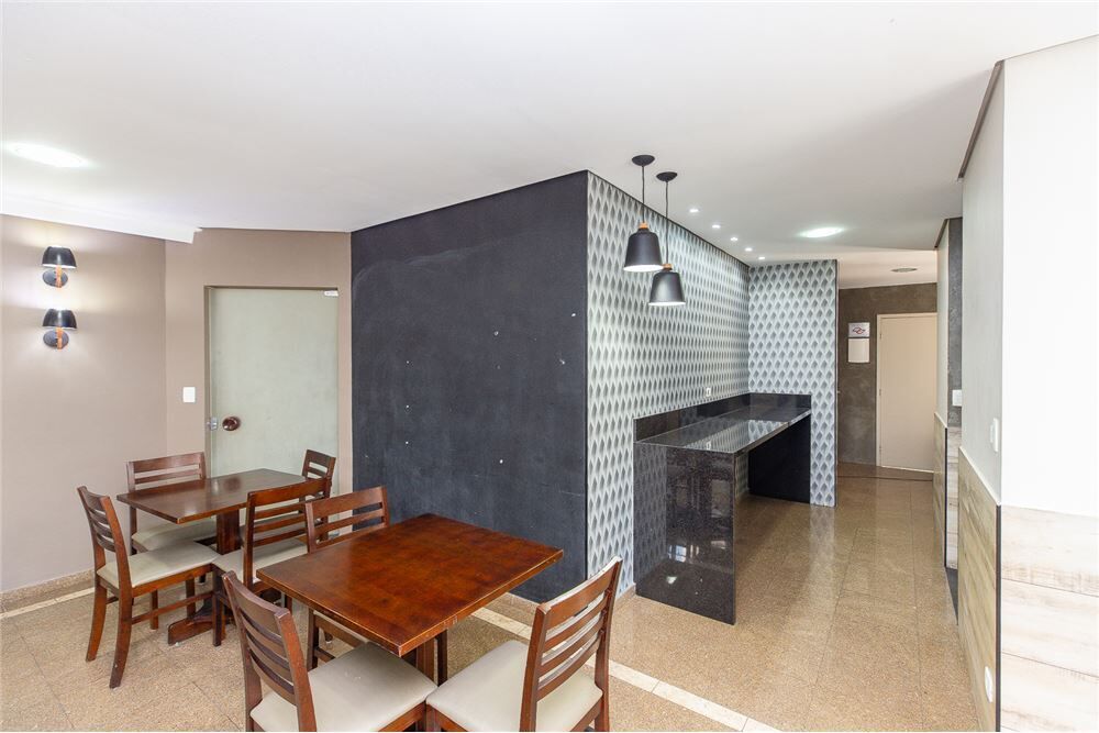 Apartamento à venda com 2 quartos, 63m² - Foto 9