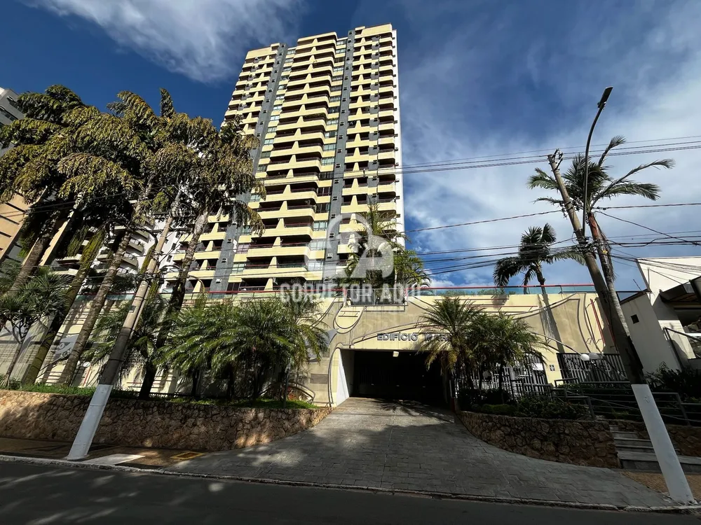Apartamento, 4 quartos, 224 m² - Foto 1