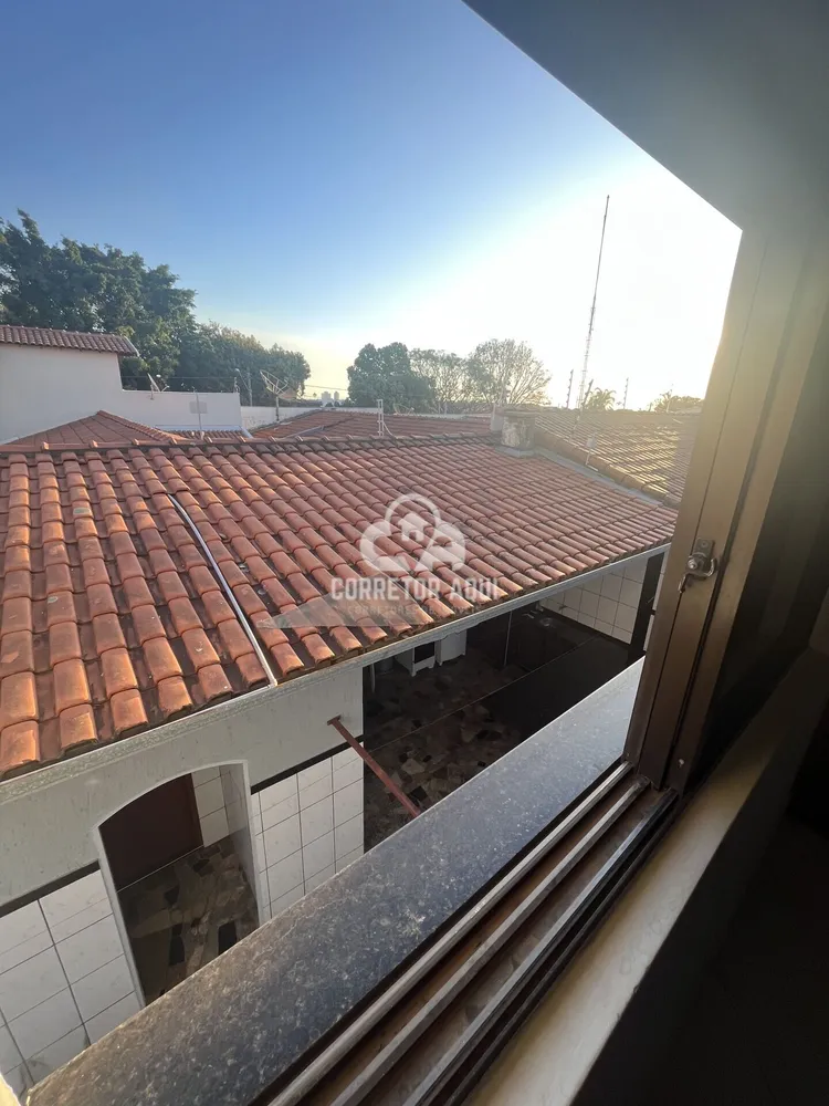 Casa, 4 quartos, 300 m² - Foto 13