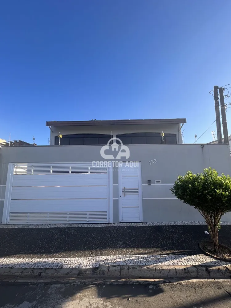 Casa, 4 quartos, 300 m² - Foto 1