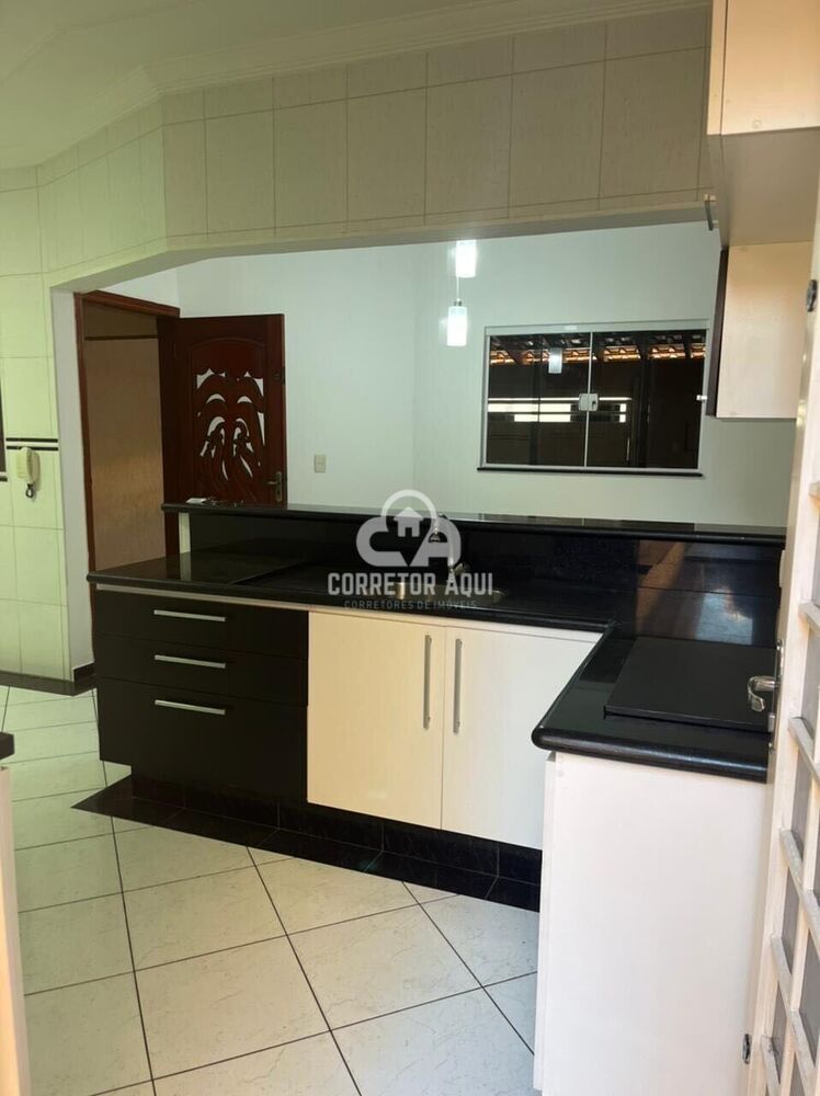Casa, 3 quartos, 132 m² - Foto 3