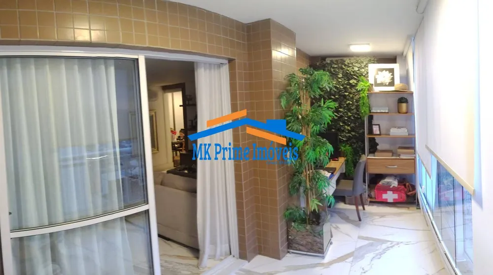 Apartamento, 3 quartos, 233 m² - Foto 2