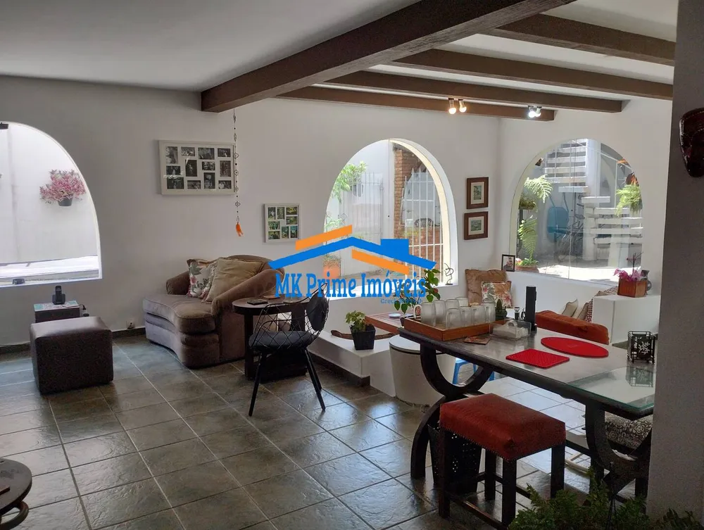 Sobrado, 4 quartos, 299 m² - Foto 2
