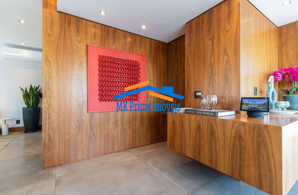 Apartamento, 3 quartos, 210 m² - Foto 1