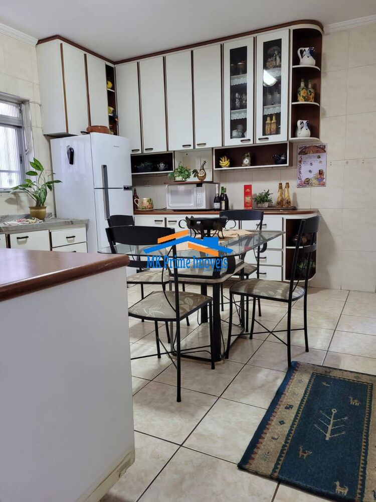 Sobrado, 3 quartos, 188 m² - Foto 1