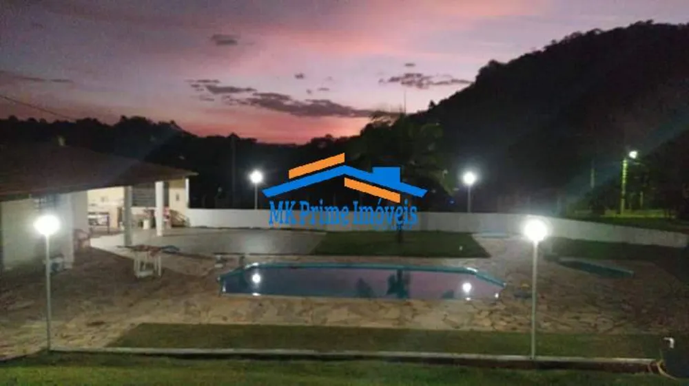 Chácara, 3 quartos, 8500 m² - Foto 1