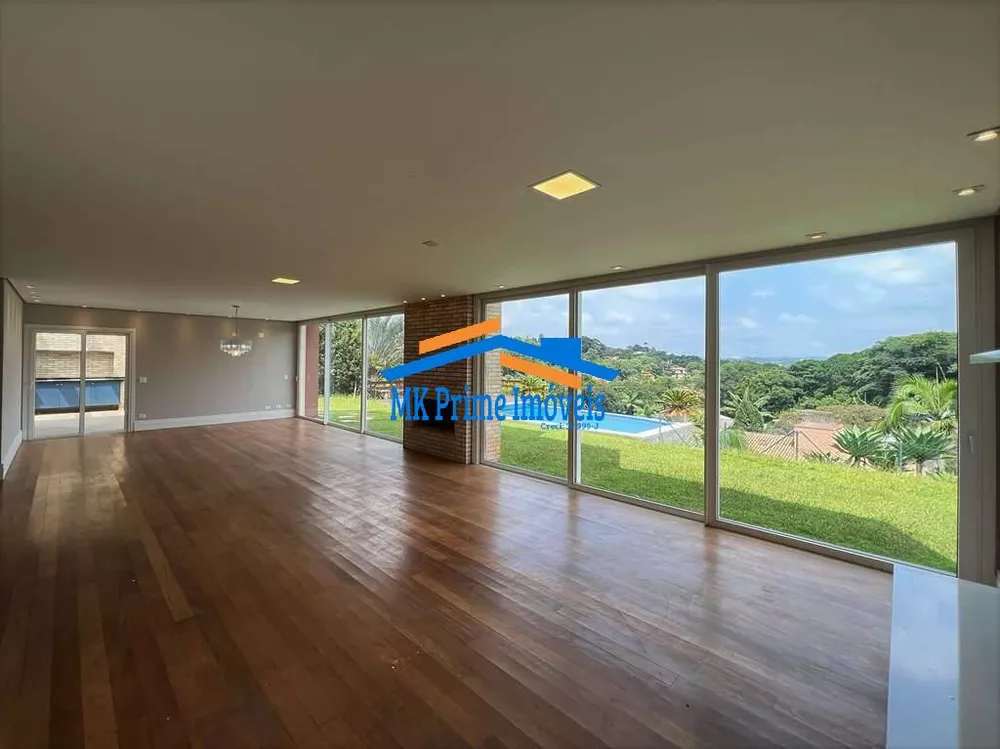 Casa de Condomínio para alugar com 4 quartos, 493m² - Foto 2