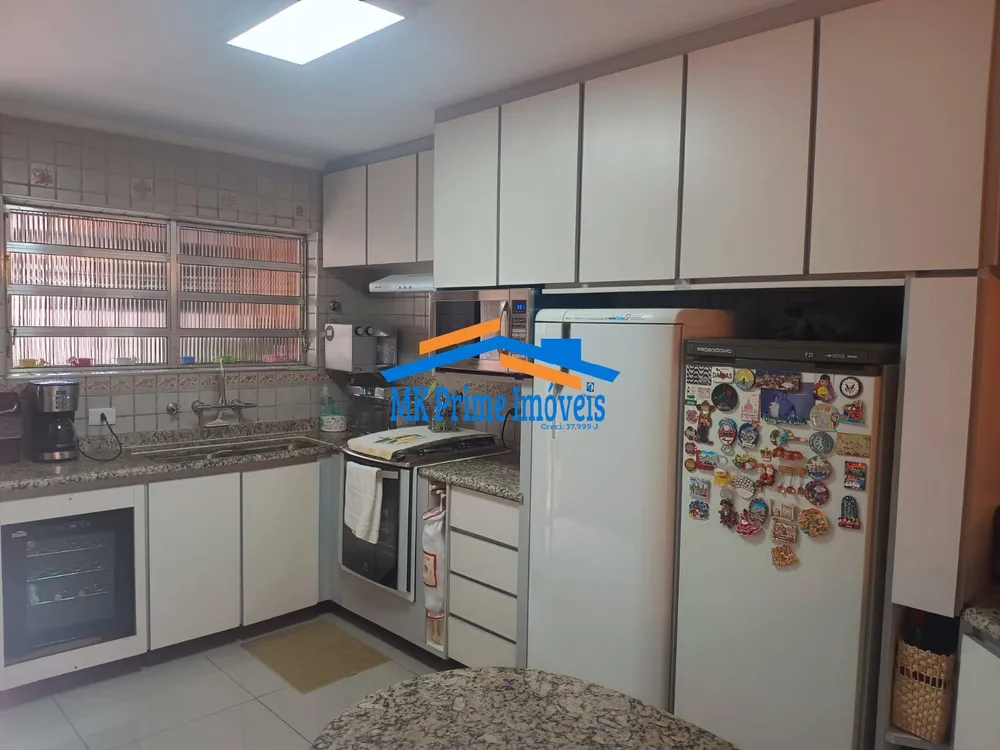 Sobrado, 3 quartos, 212 m² - Foto 3