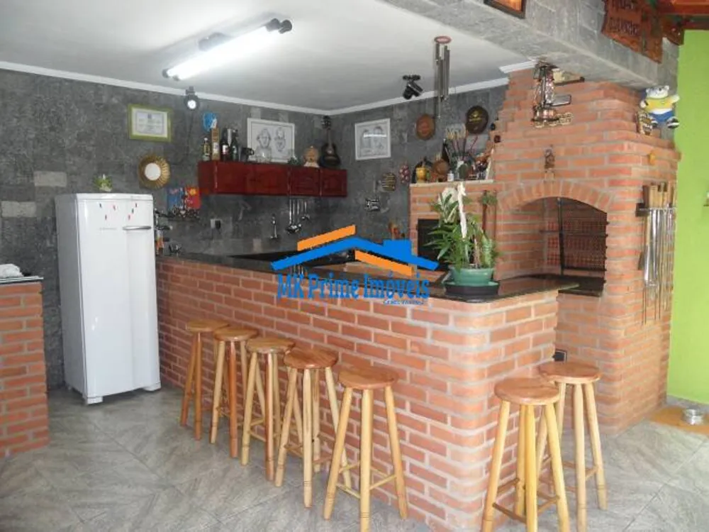 Sobrado, 3 quartos, 220 m² - Foto 2