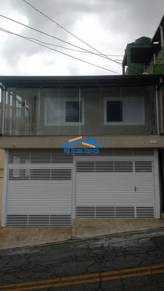 Casa à venda com 3 quartos, 185m² - Foto 1