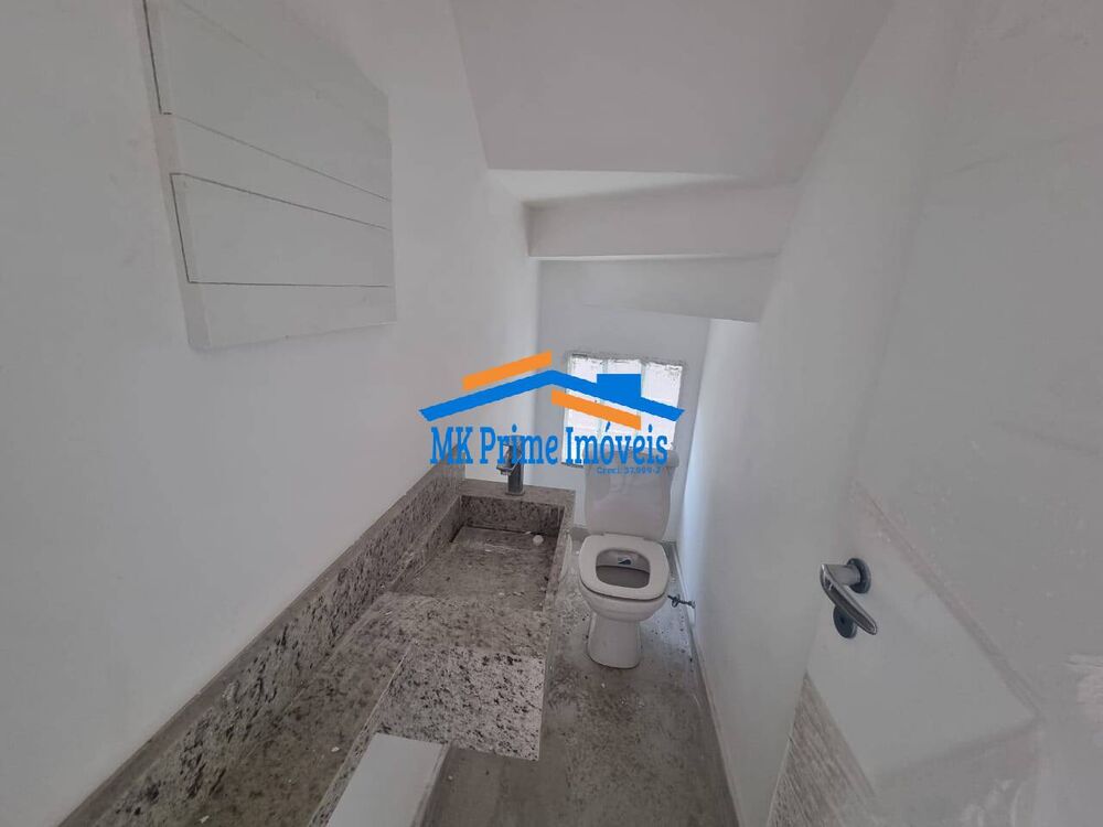 Sobrado à venda com 2 quartos, 130m² - Foto 4