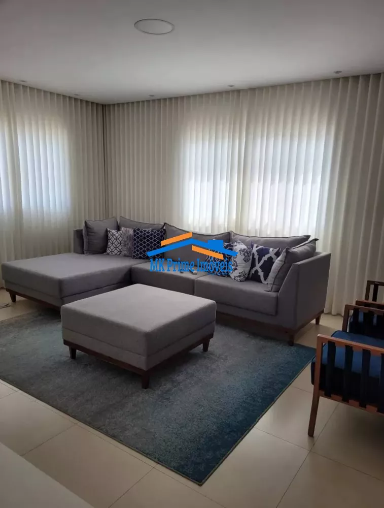 Casa de Condomínio à venda com 3 quartos, 250m² - Foto 1