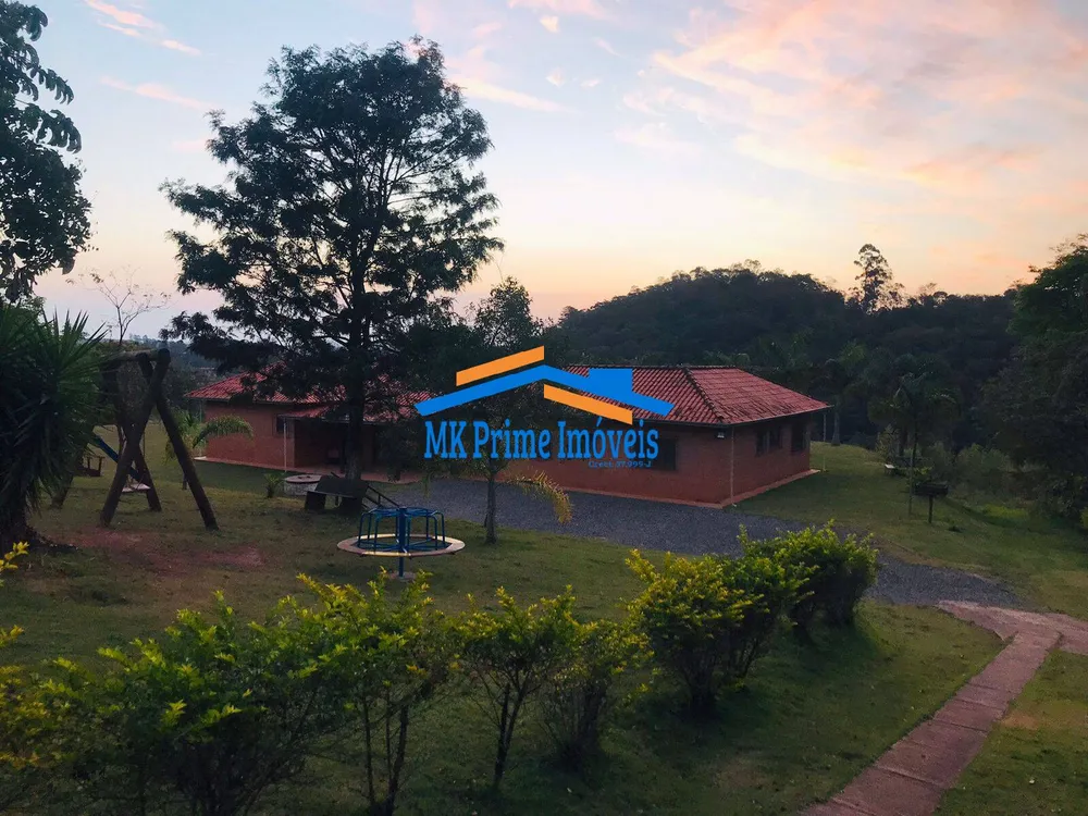 Chácara, 3 quartos, 10000 m² - Foto 1