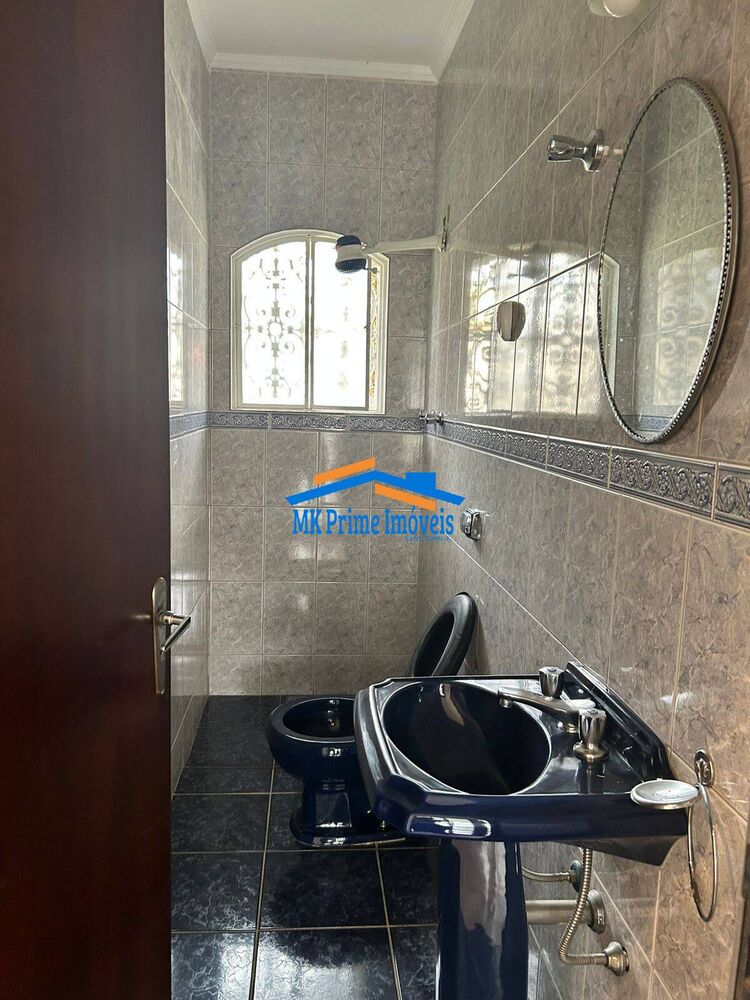Sobrado à venda com 5 quartos, 380m² - Foto 4