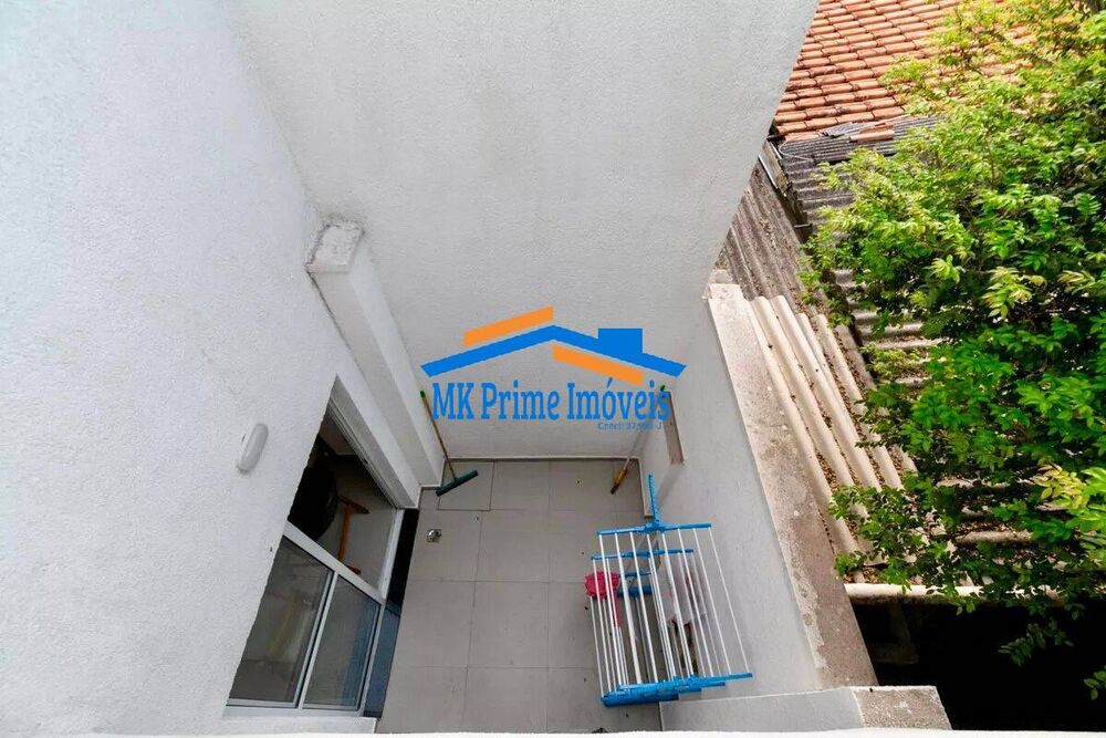 Sobrado à venda com 2 quartos, 72m² - Foto 4