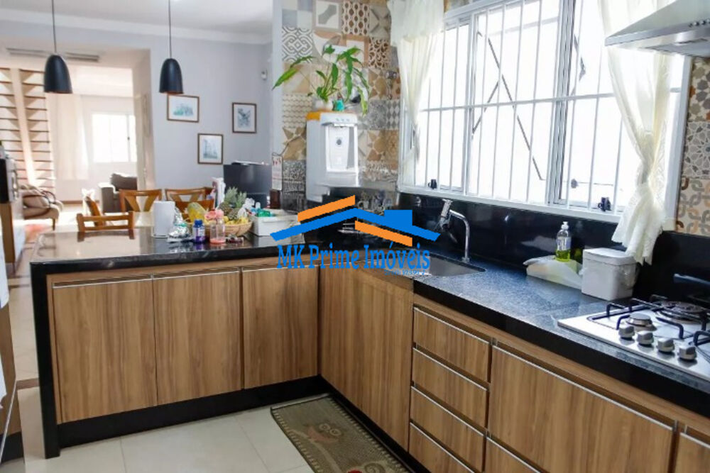 Sobrado à venda com 3 quartos, 190m² - Foto 6