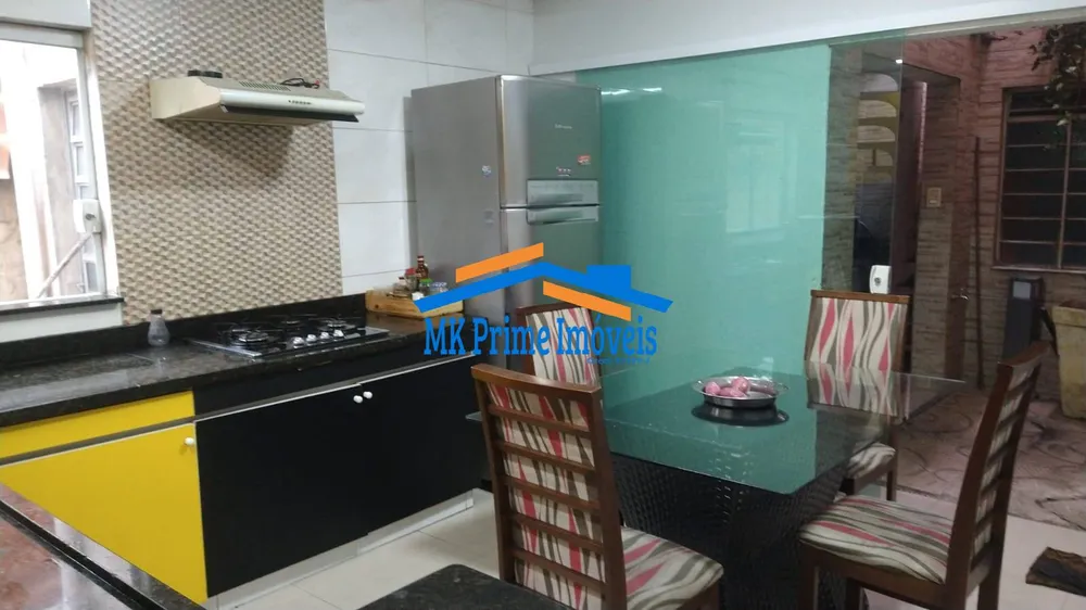 Sobrado, 4 quartos, 340 m² - Foto 4