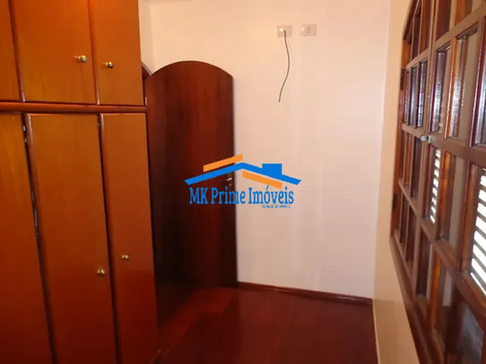 Sobrado, 3 quartos, 198 m² - Foto 2