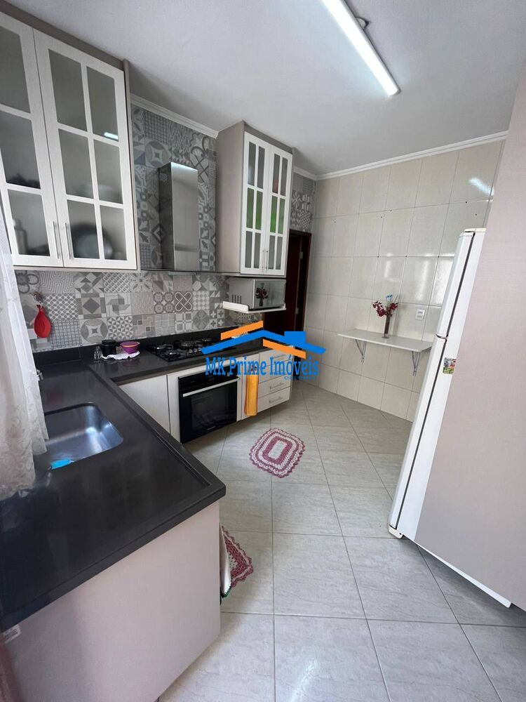 Casa à venda com 3 quartos, 142m² - Foto 5
