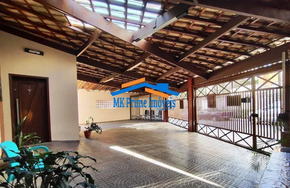 Sobrado, 3 quartos, 206 m² - Foto 3